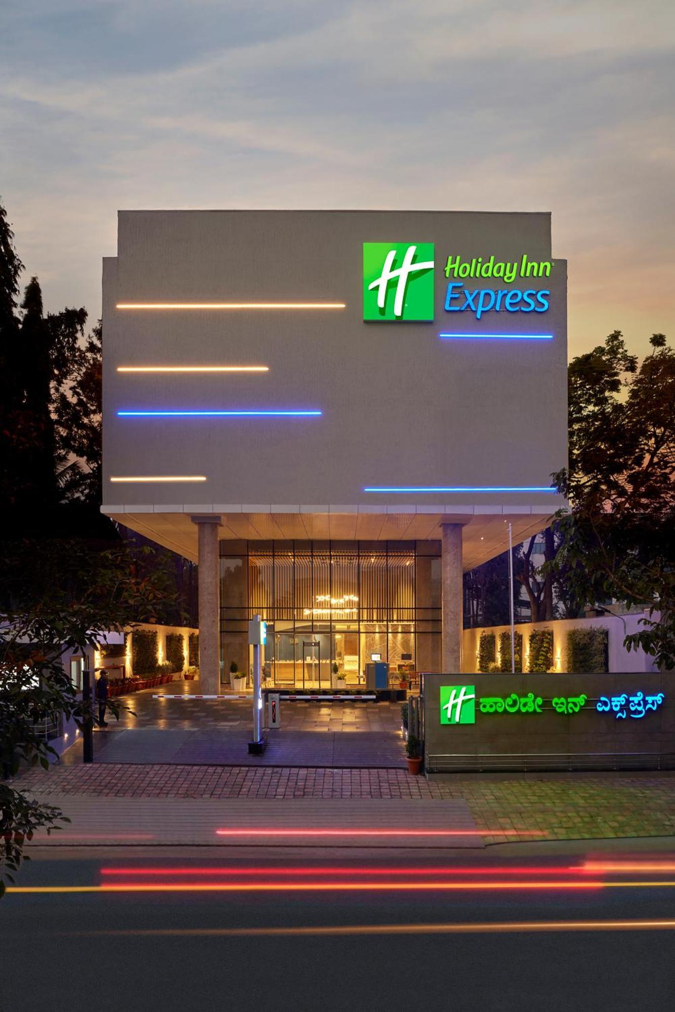 Holiday Inn Express Bengaluru Bommasandra By Ihg Kammasandra Экстерьер фото