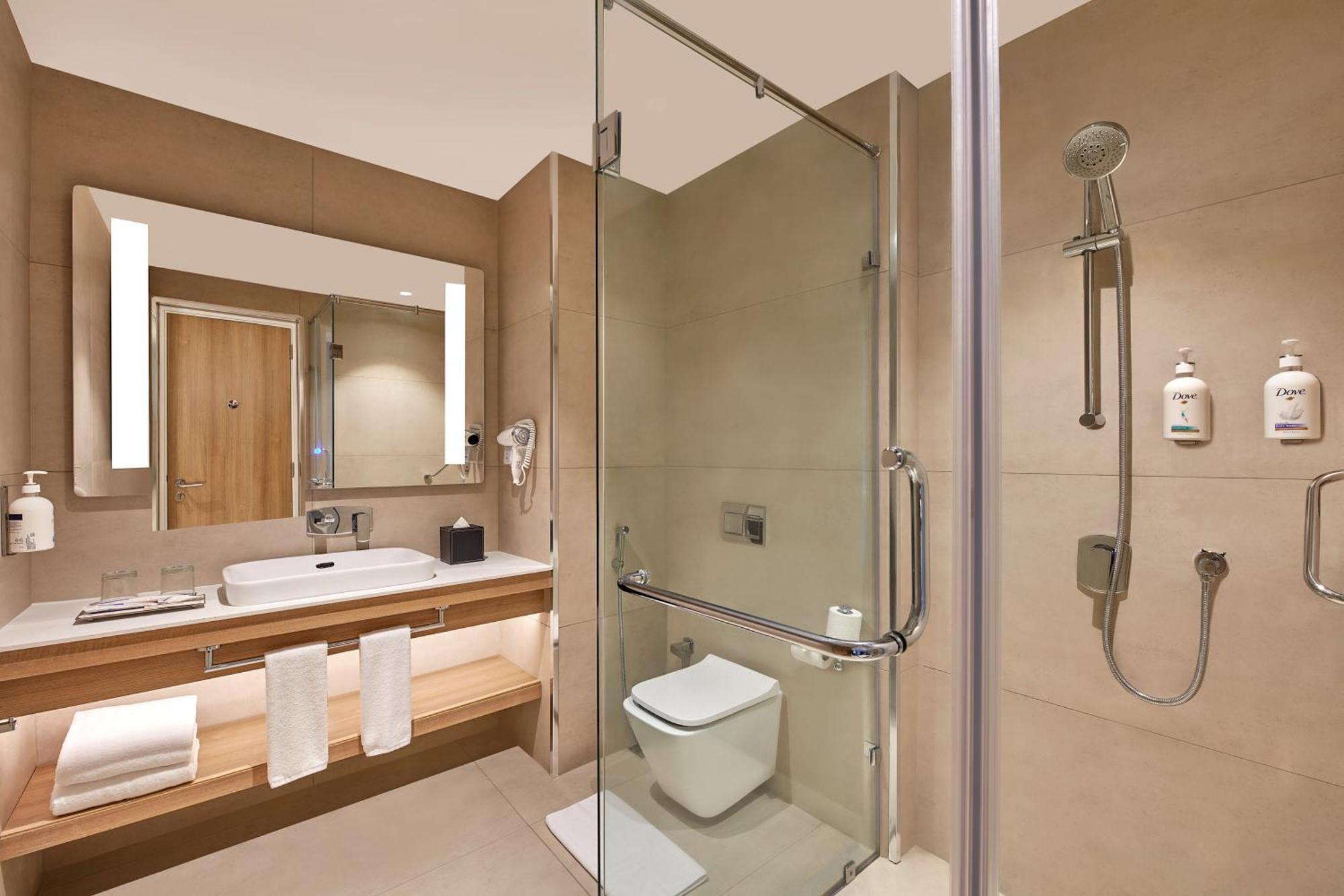 Holiday Inn Express Bengaluru Bommasandra By Ihg Kammasandra Экстерьер фото